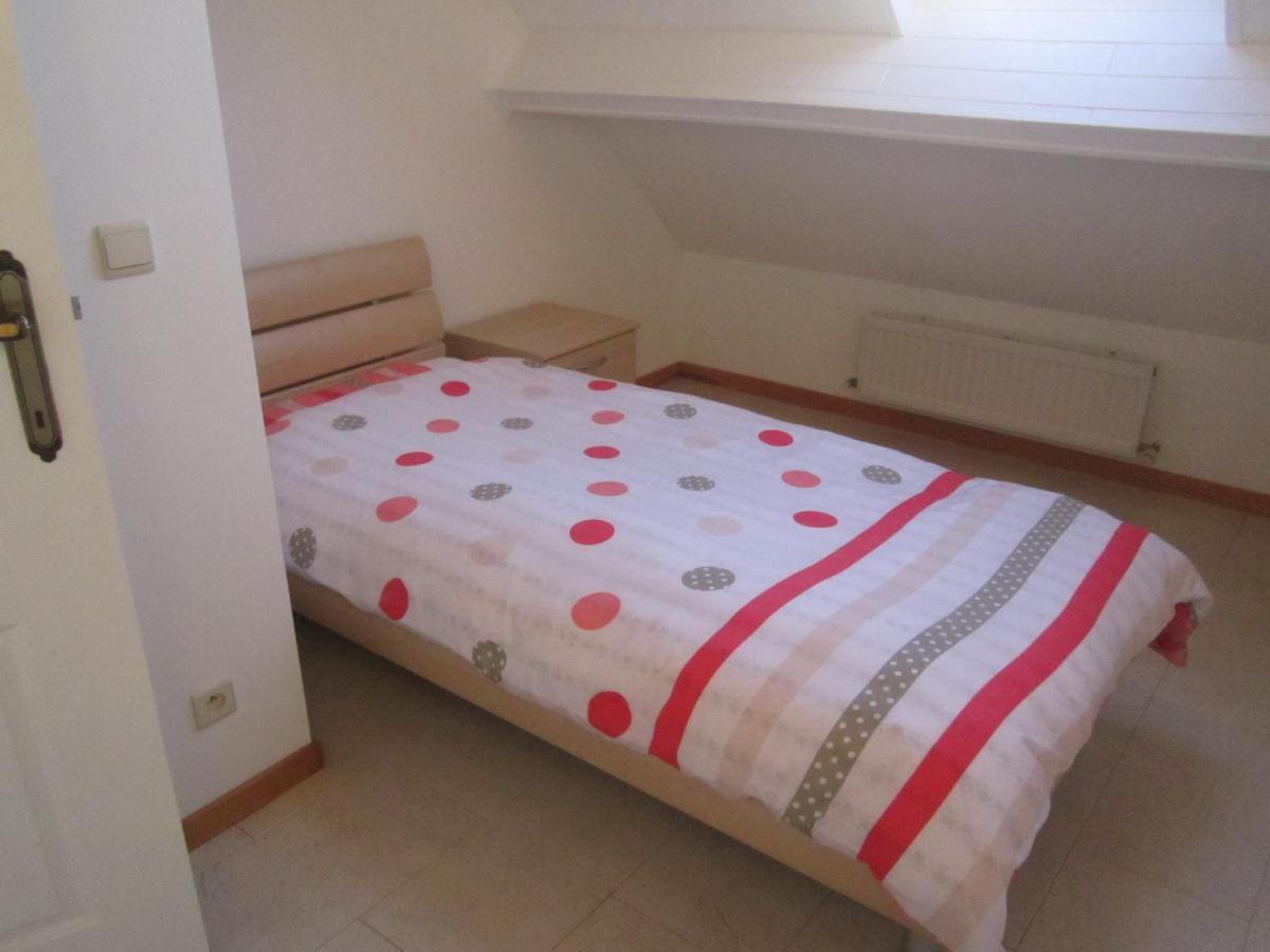 Vakantiewoning Upstairzzz Kortessem Extérieur photo